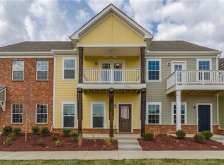 2823 Sterlingshire Dr, Murfreesboro, TN 37128