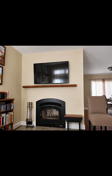 1806 Stoneham Dr — Photo 2