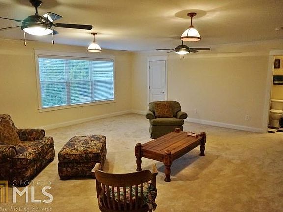 5th image of 100 Burkwood Ct #1