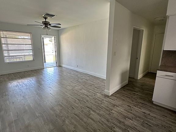 5th image of 1805 SW 4th Ct #1924