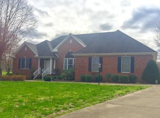 90 Spyglass Ct, Madisonville, KY 42431
