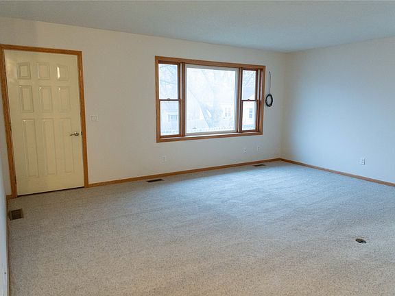 3rd image of 113 N 7th St