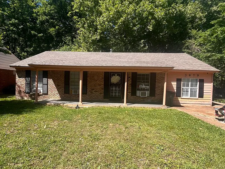 3679 Ladue St — Photo 1