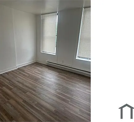 292 E Burnside Ave #2 — Photo 5