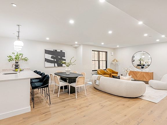 4th image of 421 Saratoga St #4A