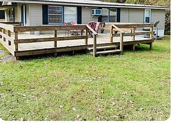 225 Walnut Ln, Many, LA 71449