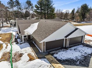 624 Sundance St, Amery, WI 54001