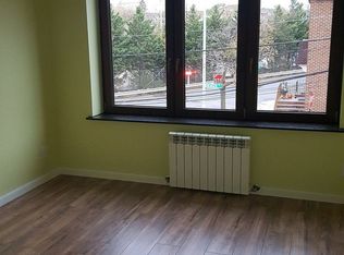 5602 Remsen Pl #2, Maspeth, NY 11378