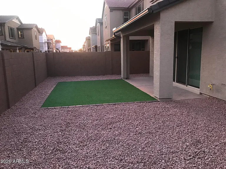 1165 E Thompson Way — Photo 18