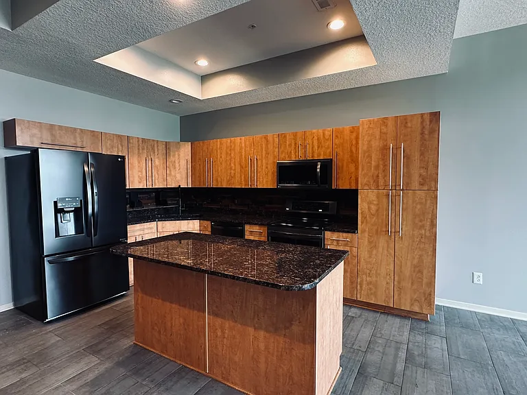 640 S 50th St #2204 — Photo 1