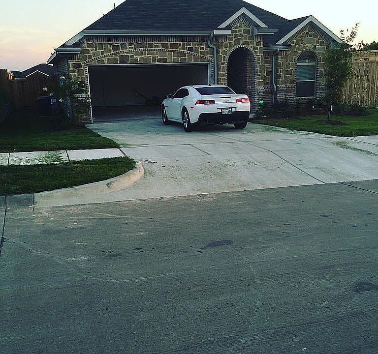 1st image of 102 Jennie Ct