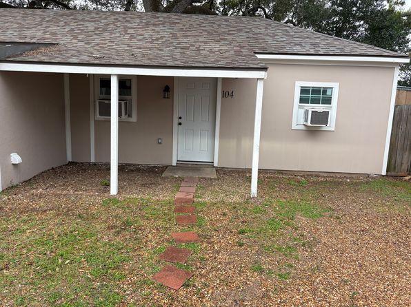 114 N Fowlkes St #104