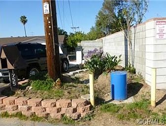 4th image of 1755 S Iris Ln