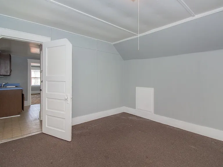 2901 Riverside Ave — Photo 12
