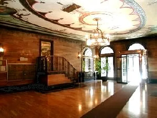 Sold by Corcoran | media 25