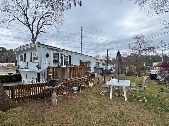 2nd image of 7 Oriole Dr