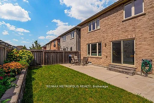 55 Formosa Ave — Photo 24