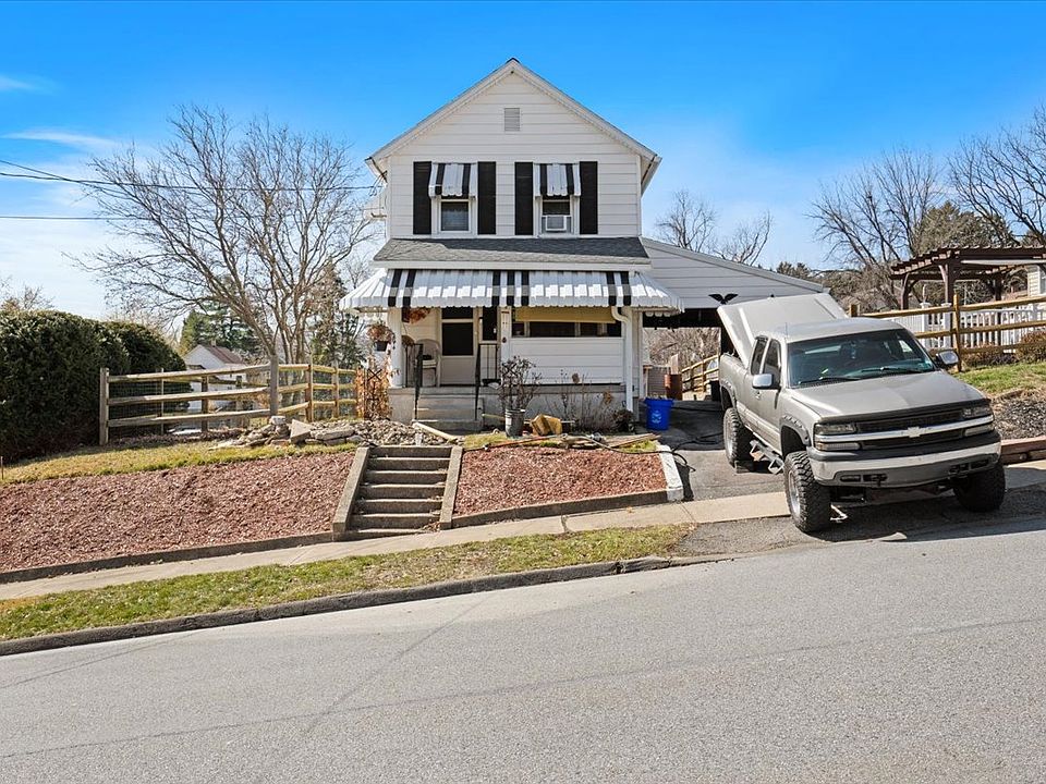 1st image of 394 Owen St