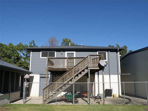 5th image of 2605 Longwood Dr