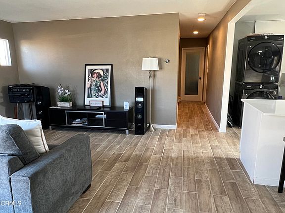 3rd image of 66021 Buena Vista Ave
