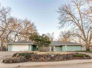 2406 W 10th Ave, Stillwater, OK 74074