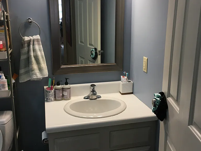 2 N Franklin St #4 — Photo 9