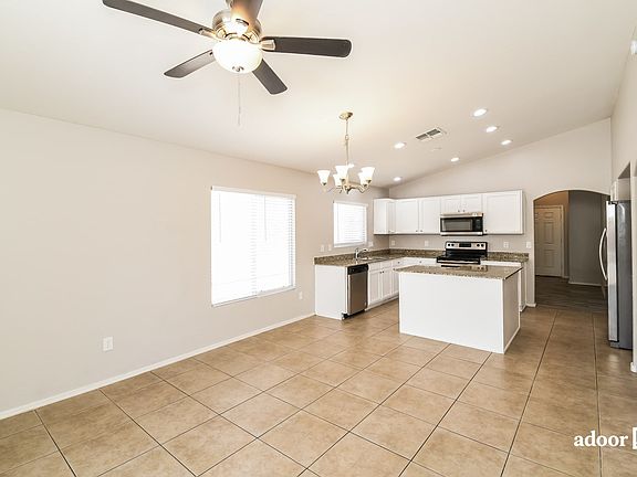 4th image of 31266 N Blackfoot Dr
