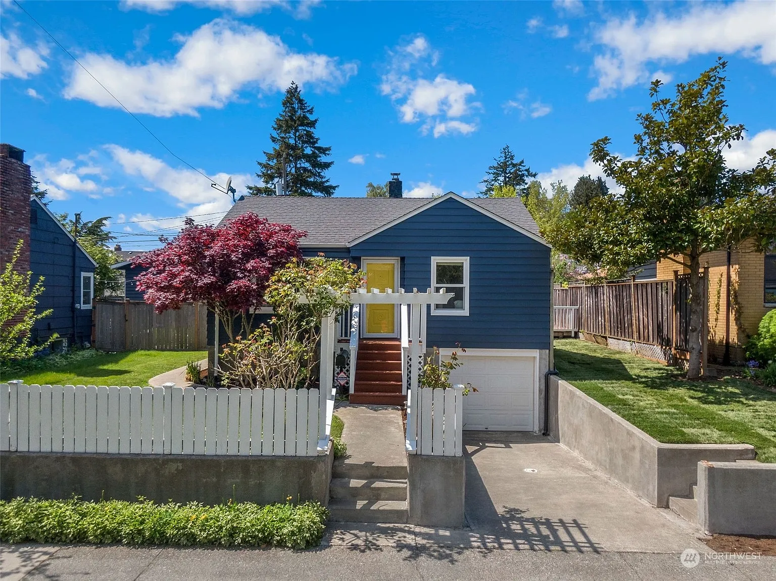 4833 50th Avenue SW photo 1