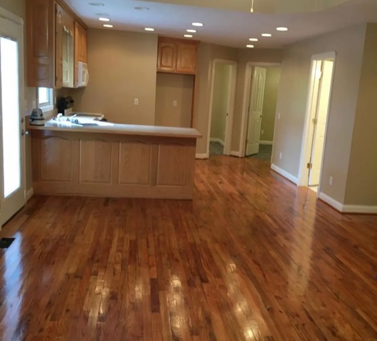 3 bed, $875 — Photo 3