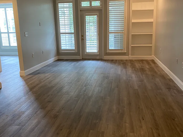 4205 Bay Club Cir — Photo 12
