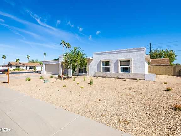3rd image of 4632 W Mescal St