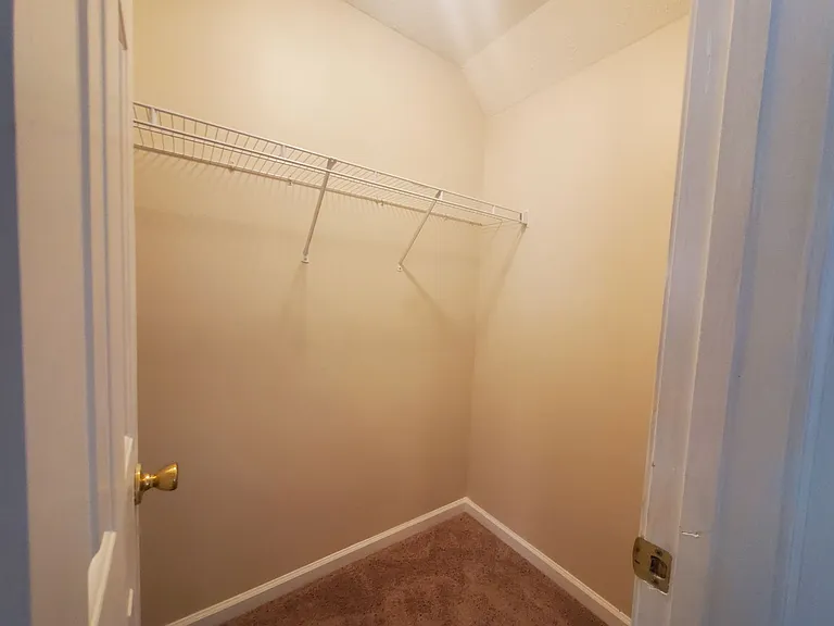 213 Kristin Ave — Photo 35