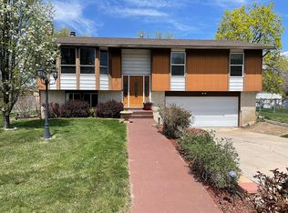 2042 W 2500 N, Farr West, UT 84404