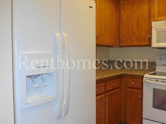 3rd image of 2220 River Run Dr Unit 114