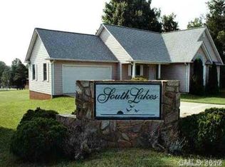 2199 Evergreen Dr, Newton, NC 28658