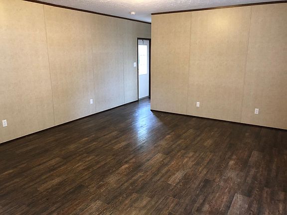 4th image of 218 Lake St #B