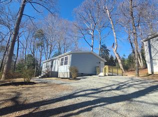12452 White Horse Ln, Lusby, MD 20657
