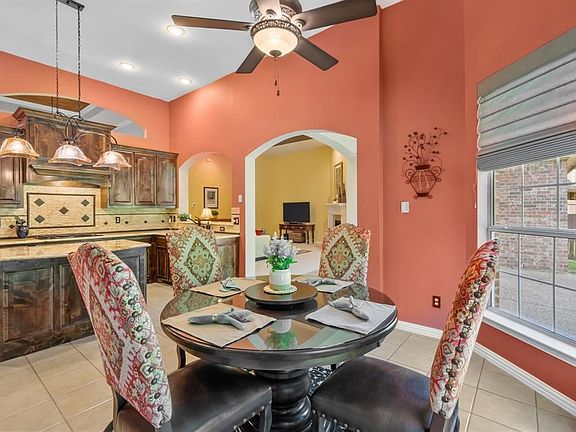 5th image of 4311 Old Grove Dr