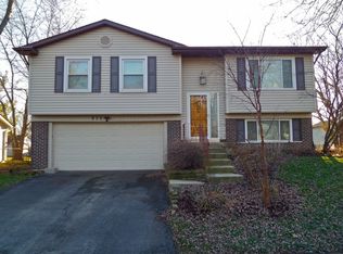 839 Summit Ln, Bolingbrook, IL 60440