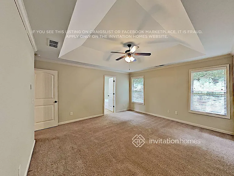 408 Sheila Way — Photo 10