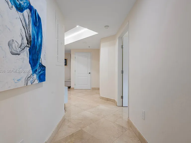 17555 Atlantic Blvd #508 — Photo 44