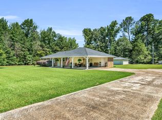 748 Thornton Dr, Columbus, MS 39702