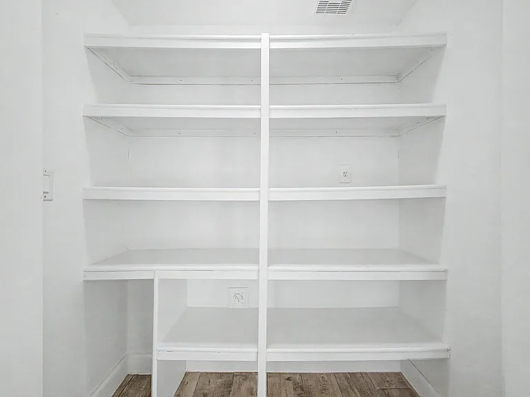 1006 S Tiago Dr — Photo 16
