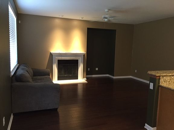 2nd image of 5543 Meadow Brook Way