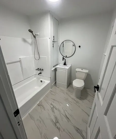 109 E Alberta St — Photo 4