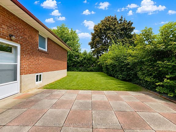 3rd image of 46 Adamede Cres