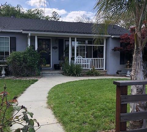 2nd image of 15077 Brewster Ave