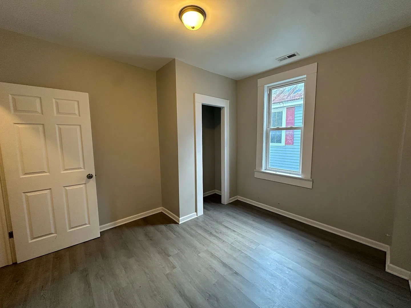 211 East Gale Street — Photo 3