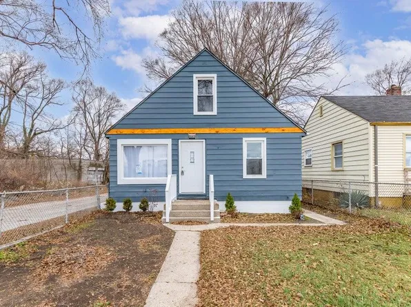 456 Gerry St, Gary, IN 46406