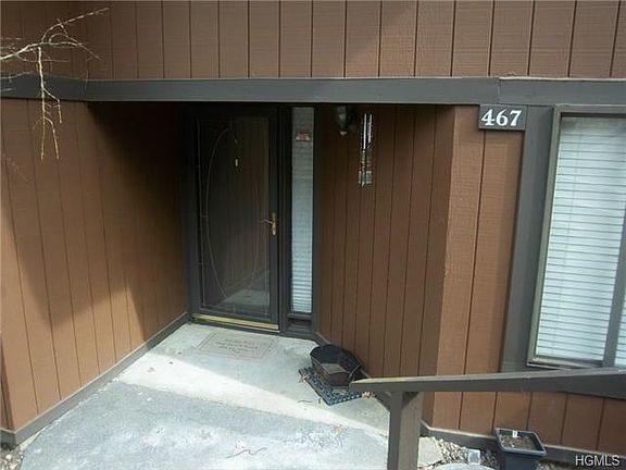 2nd image of 467 Martling Ave #467